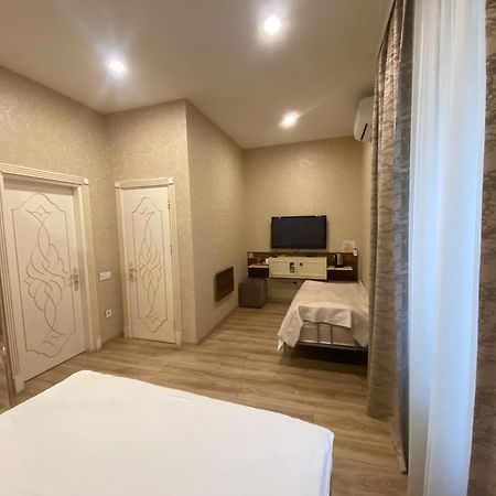Midcity Hotel باكو المظهر الخارجي الصورة