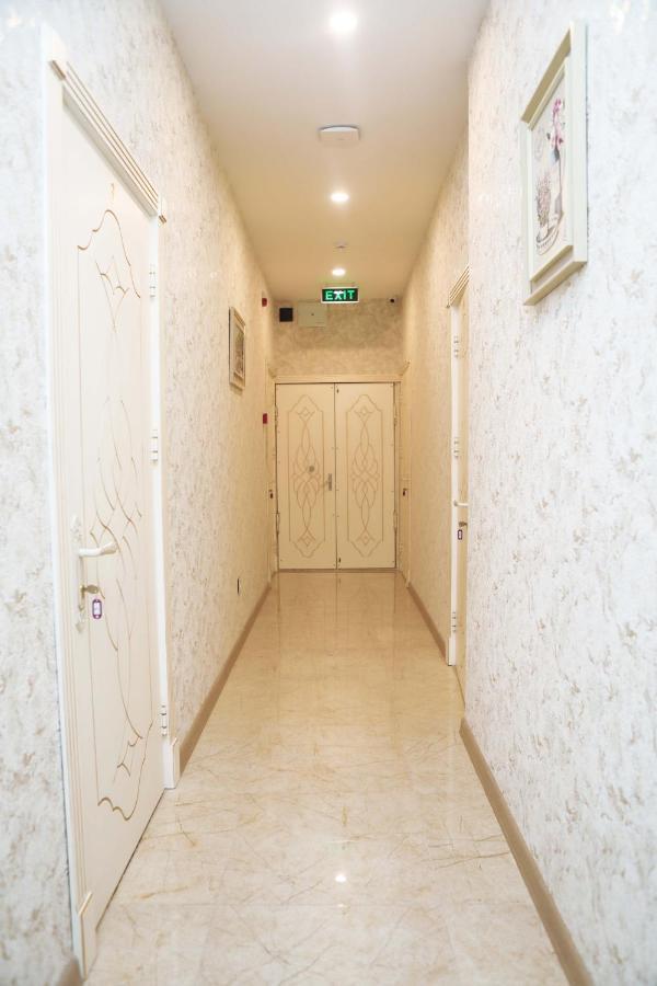 Midcity Hotel باكو المظهر الخارجي الصورة