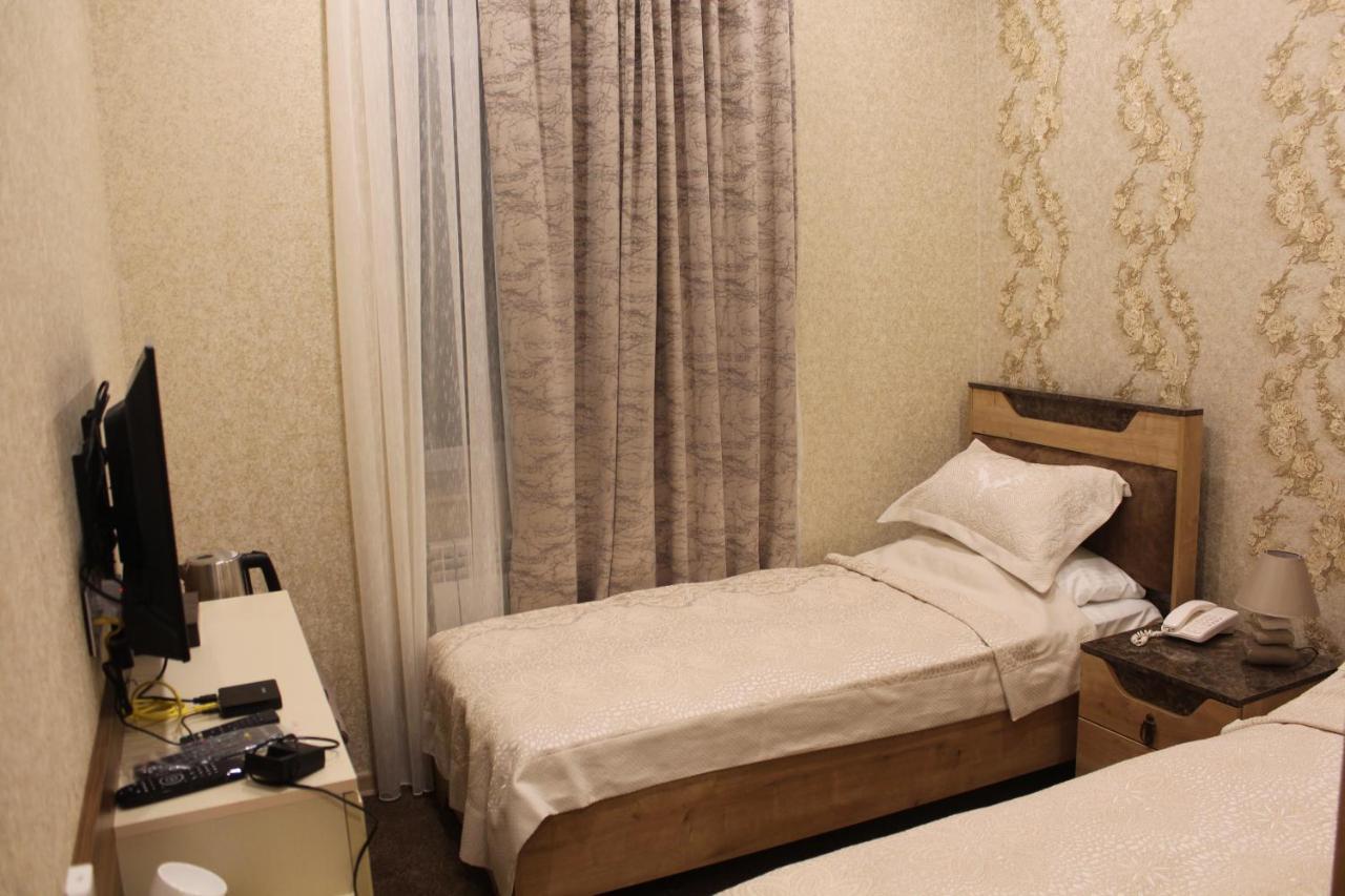 Midcity Hotel باكو المظهر الخارجي الصورة